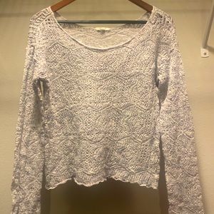 It is a size Medium from the brand Maurices.